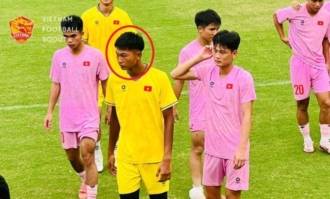 Nhật Ka trong màu áo U20 Việt Nam. Ảnh: Vietnam Football Scout